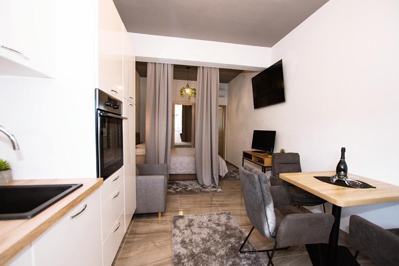 Tiktok Apartment Zadar Exterior photo